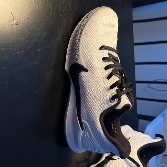 Nike Mamba Focus TB White Wolf Grey Black - Size US 8 - Picture 11 of 13